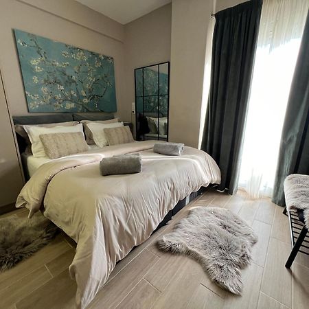 Urban Gem Apartment อเล็กซานโดรโพลิส ภายนอก รูปภาพ