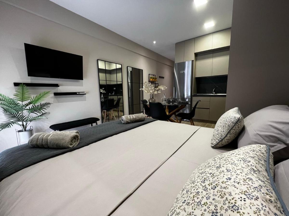 Urban Gem Apartment อเล็กซานโดรโพลิส ภายนอก รูปภาพ